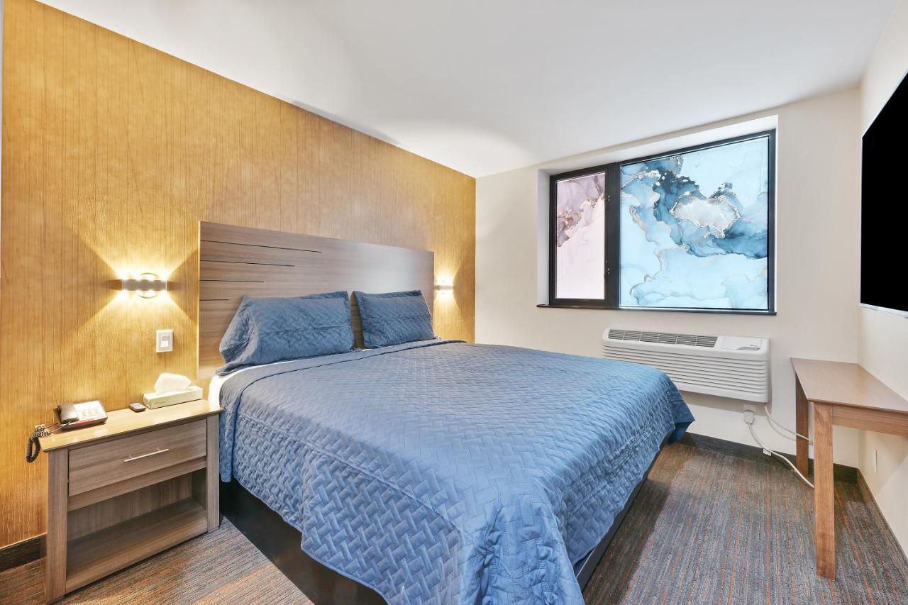 Casa Blanca Hotel Brooklyn New York Exterior photo